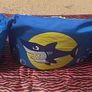 Swimming floats